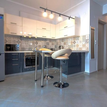 Beautiful & Modern Apartment In Thessaloniki Exterior foto